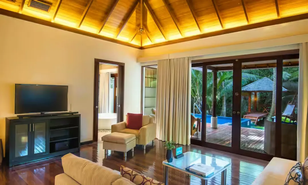 Hilton Labriz Resort & Spa - King Sanctuary Pool Villa - Living Area