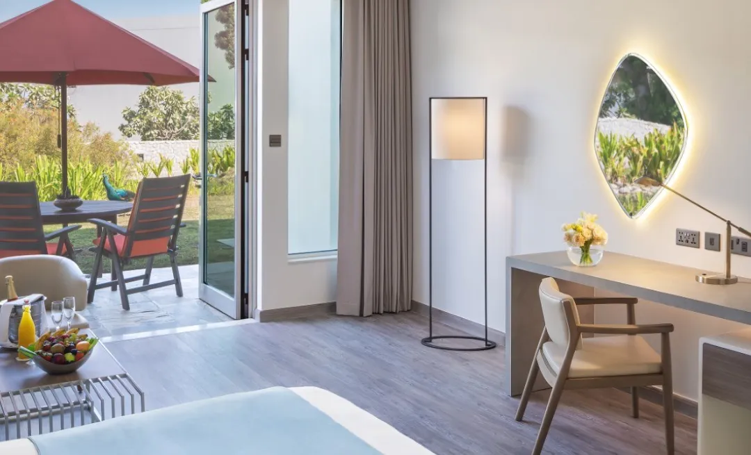 Garden Terrace Junior Suite - Seating Aeria