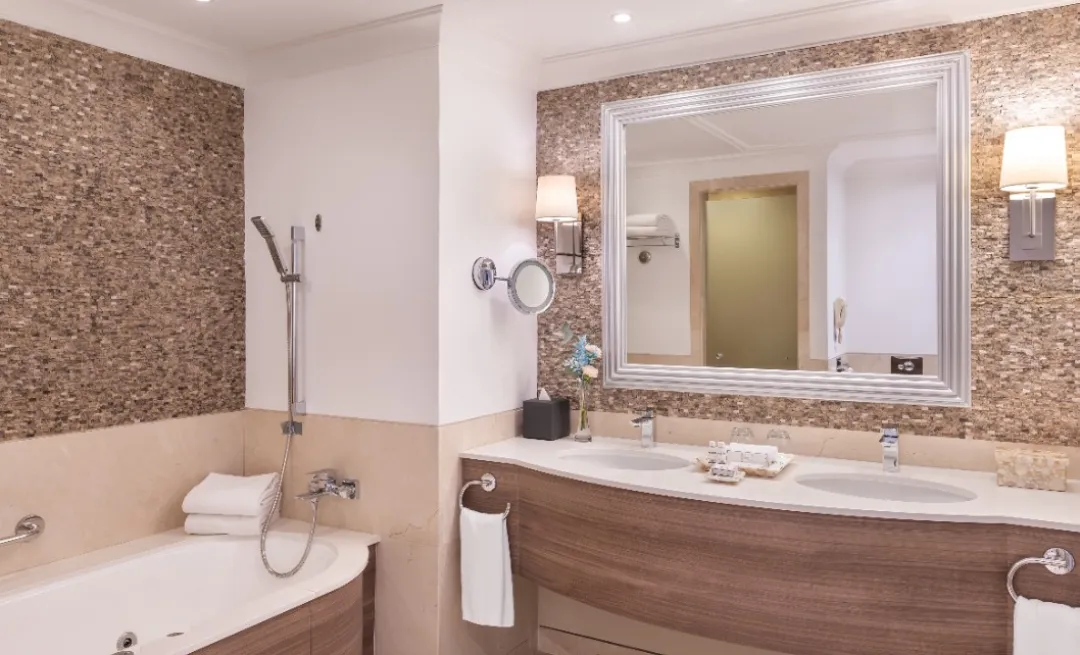 Premium Garden Terrace Junior Suite - Bathroom