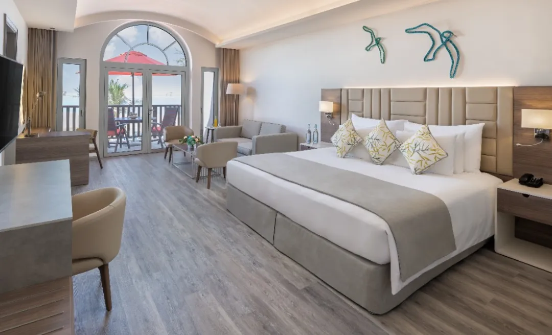 Sea View One Bedroom Suite - Bedroom