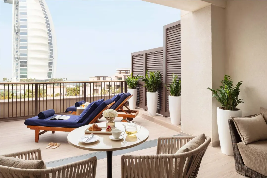 Ocean Club Terrace - Balcony Lounge
