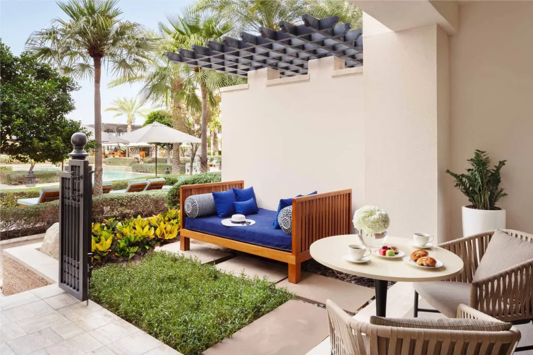 Pool Terrace - Terrace Lounge