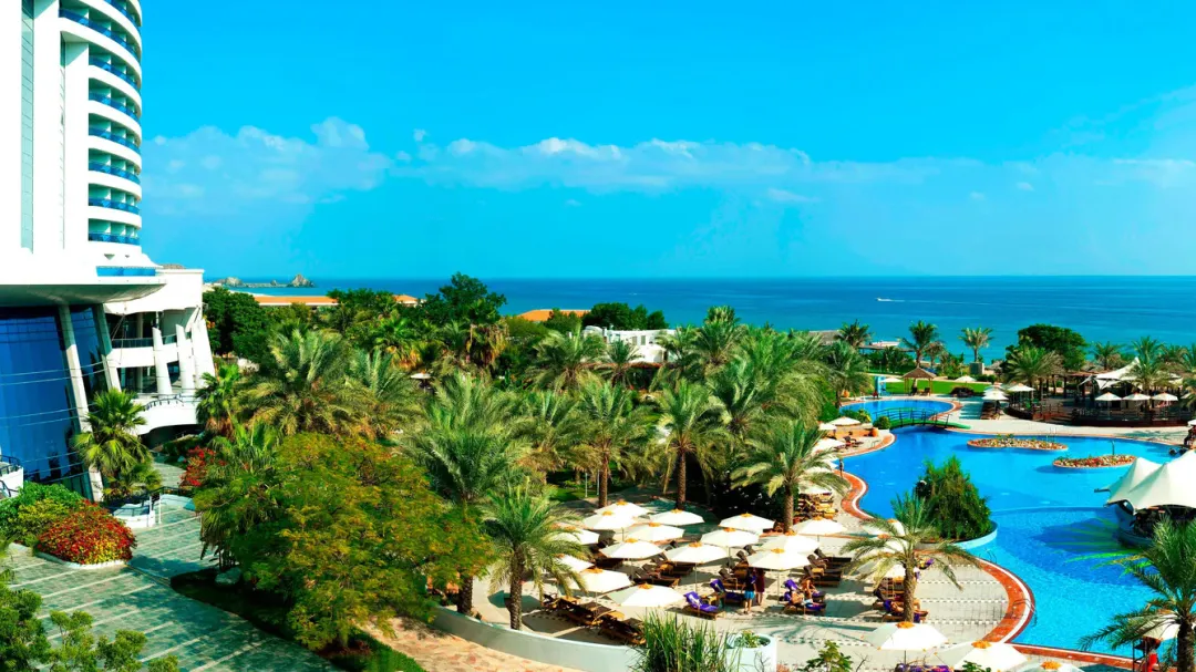 Le Meridien Al Aqah Beach Resort -Ground