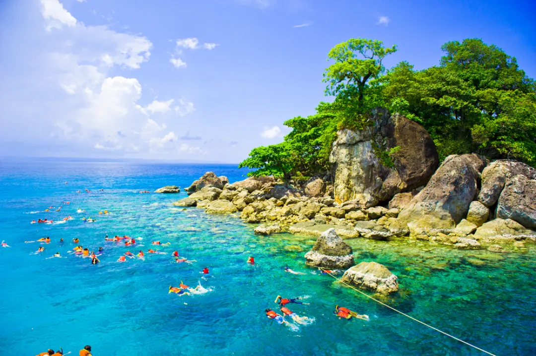 Snorkeling 