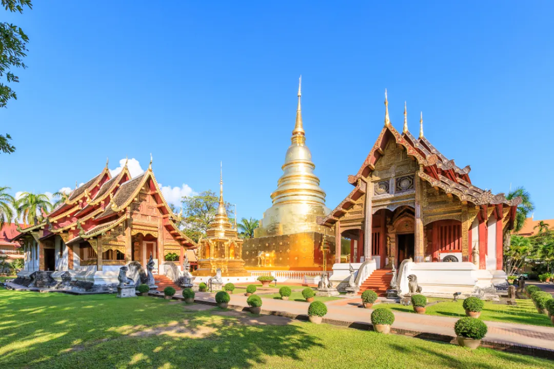 Chapel and golden pagoda 