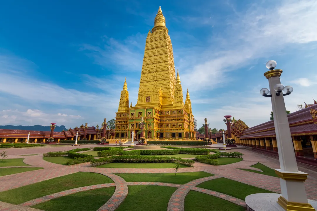 Pagoda in Bang Thong temple