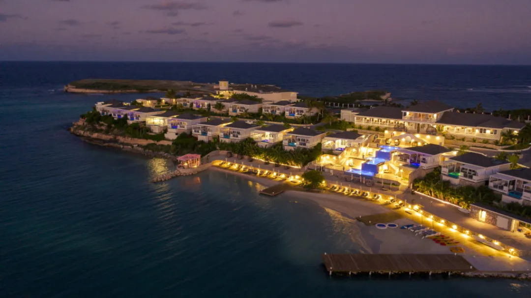 Hammock Cove Resort & Spa - Resort Aerial View at Night