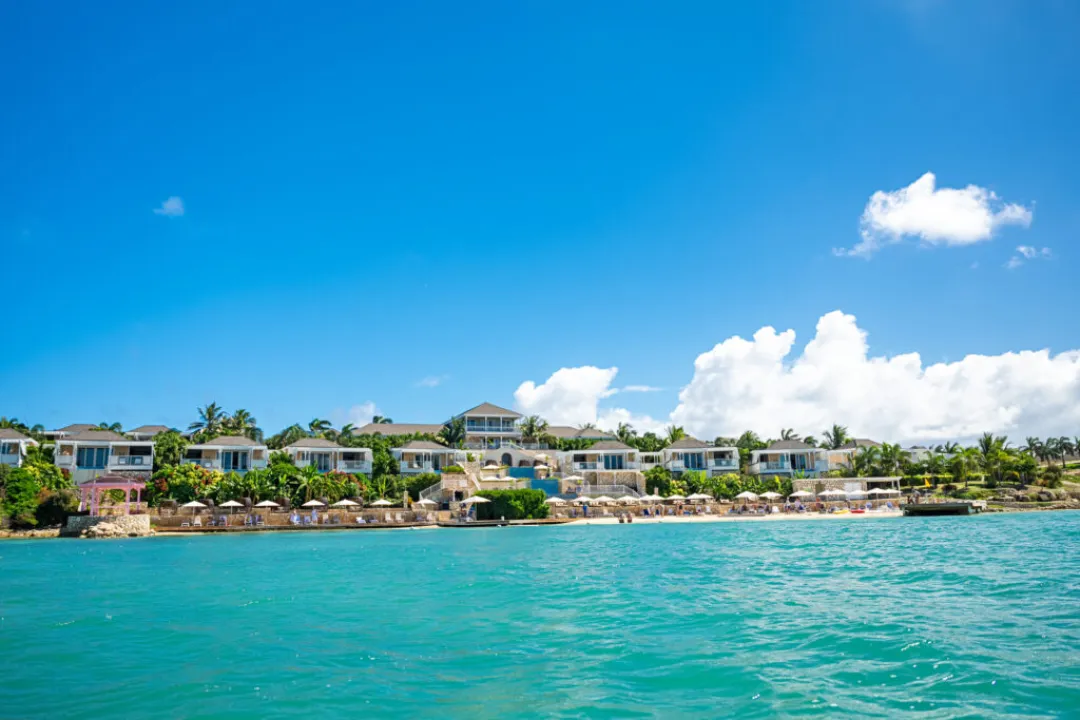 Hammock Cove Resort & Spa - Beach View
