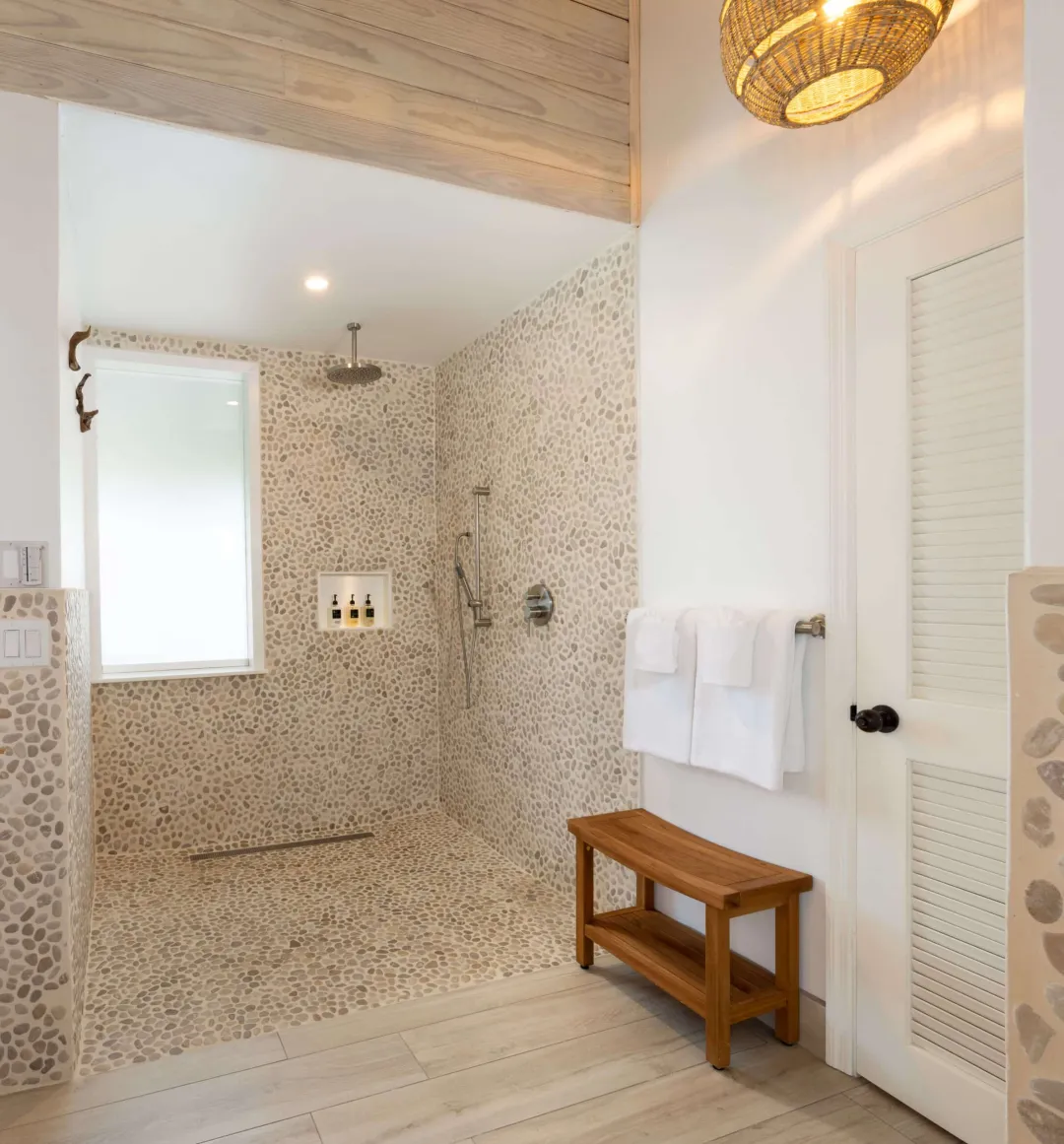 Premium Beach Front Suite - Shower