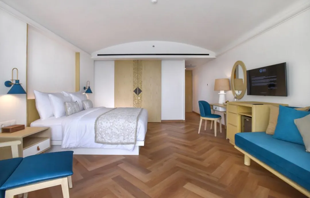 Ocean Deluxe Room - Bedroom View