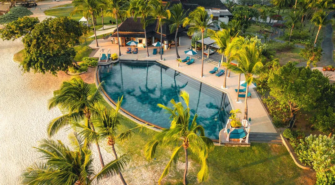 Maradiva Villas Resort & Spa