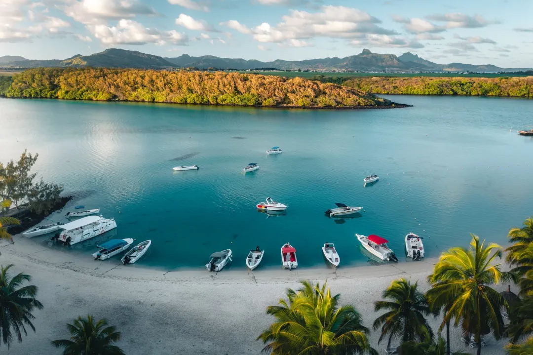 Shandrani Beachcomber Resort & Spa - Beach View