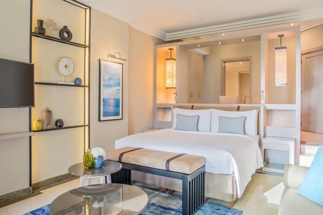 Intercontinental Mauritius - Deluxe Family Room - King Bed