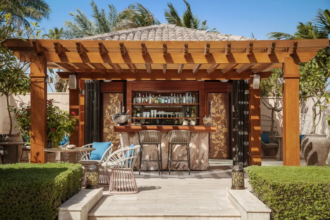 One&Only The Palm Dubai - Pool Cabanas