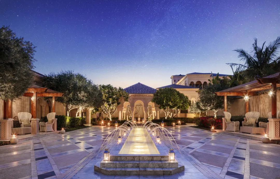 One&Only The Palm Dubai - Spa Courtyard