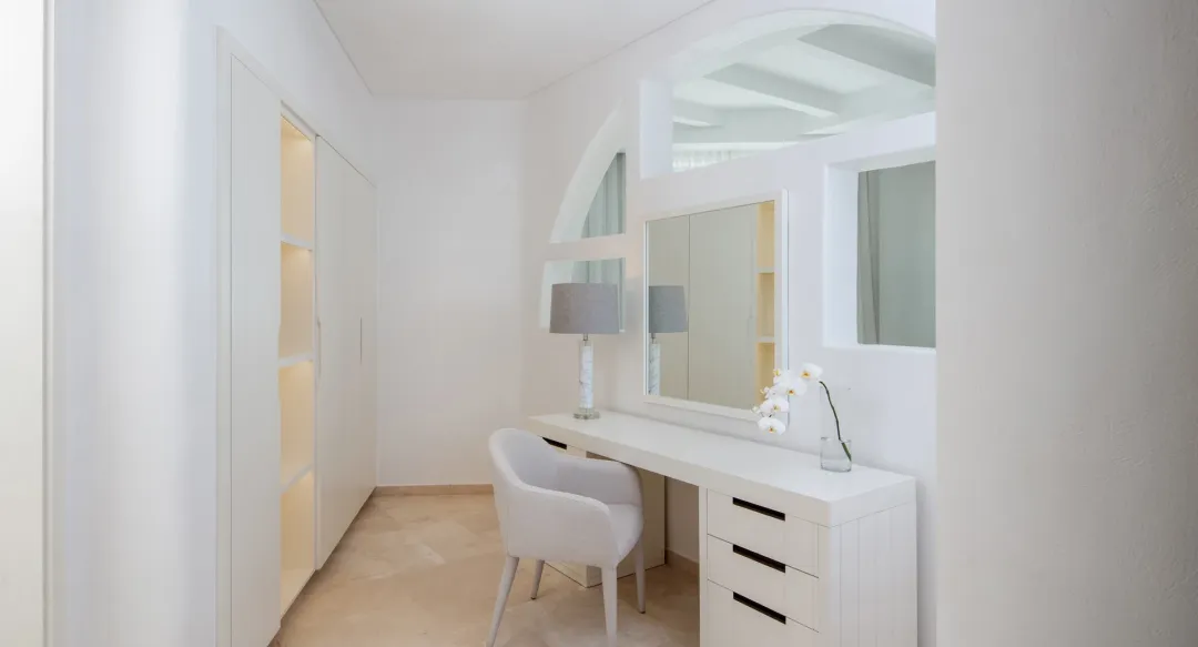 Perissa Sea View Beach Access Room - Dressing Room
