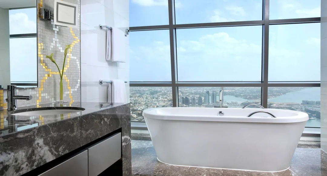 Deluxe Room with Sea View - Bathroom