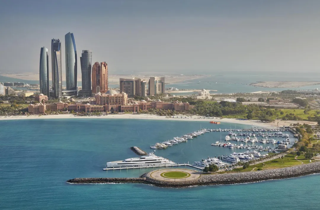 Emirates Palace Mandarin Oriental - Port View