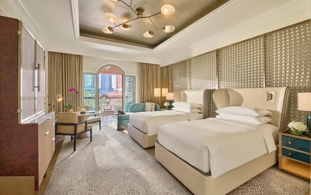 Deluxe City View Room - Twin Bed