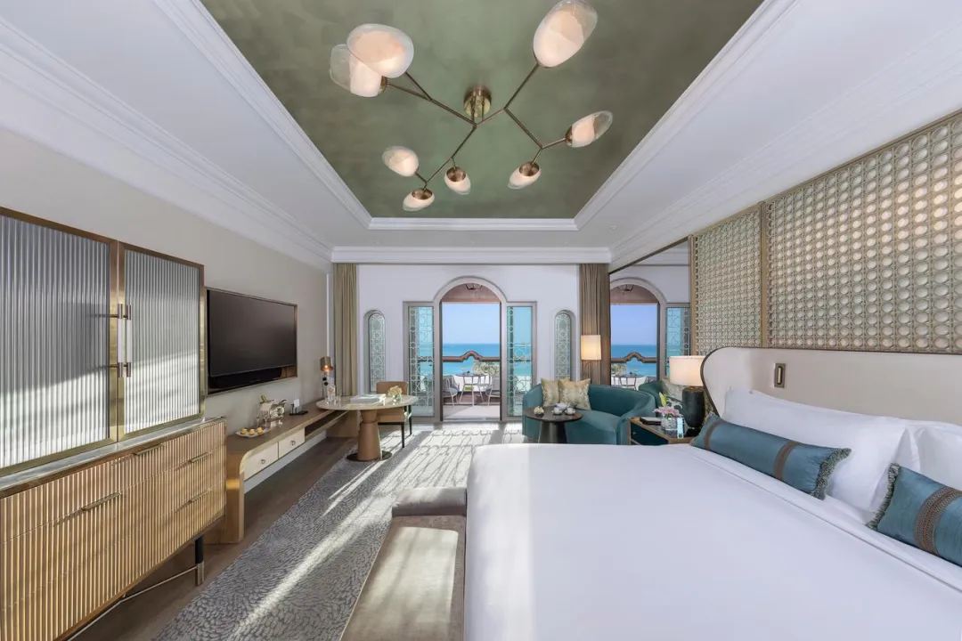 Club Sea View Room - Bedroom