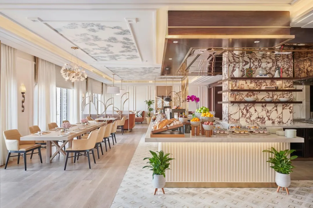 Club Sea View Room - Club Lounge