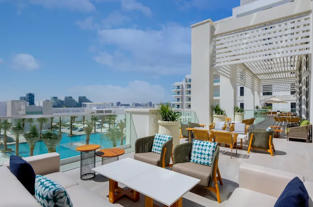 Hilton Abu Dhabi Yas Island - Terrace Dining