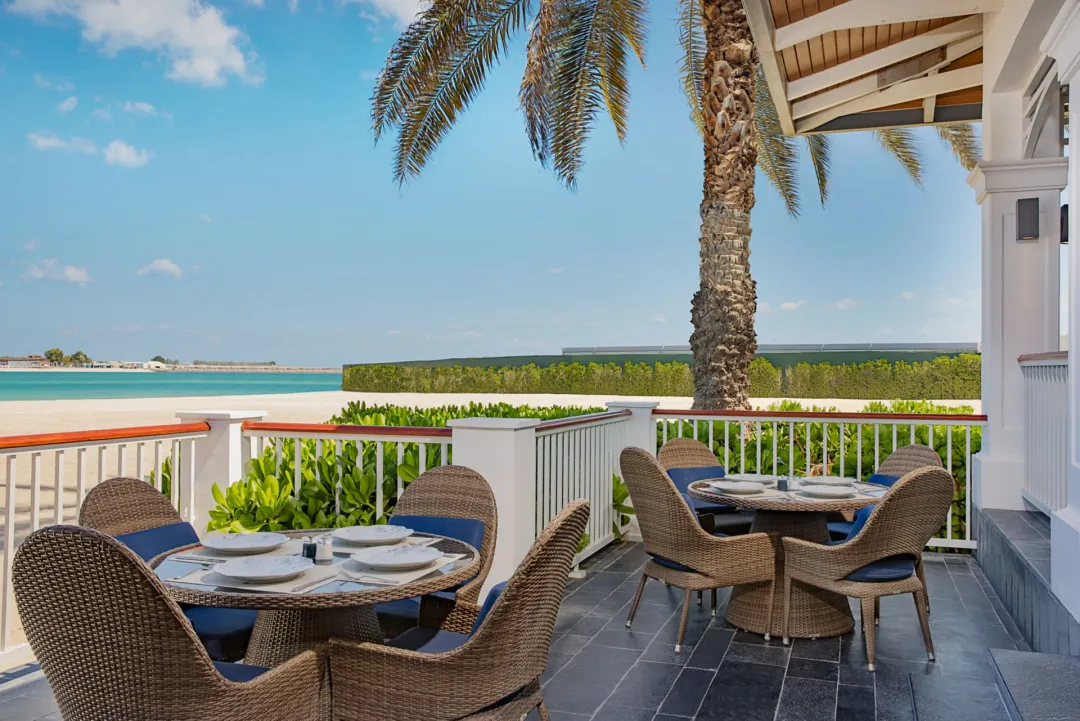 Cabana Beach Bar & Grill