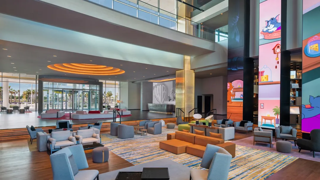 The WB Abu Dhabi Curio Collection by Hilton - Lobby Lounge