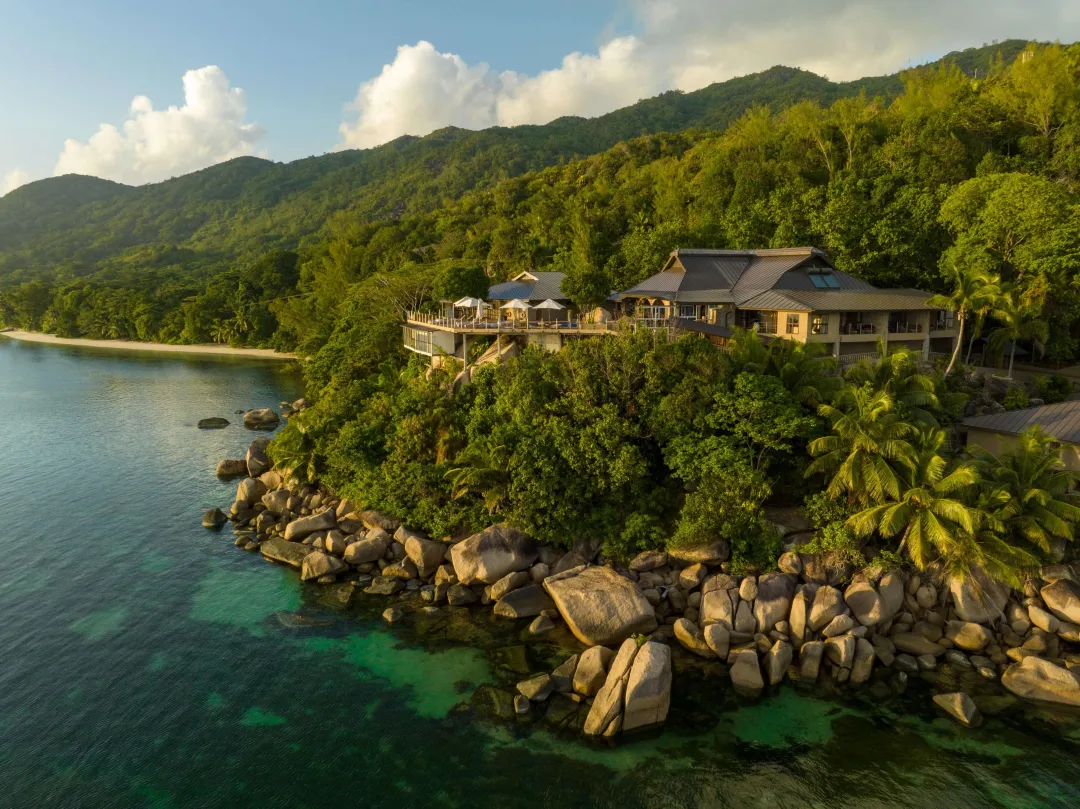 Coco De Mer Hotel - Aerial View