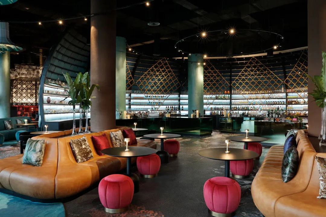 W Lounge