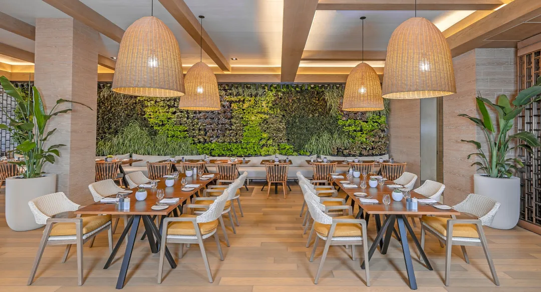 Sea Breeze Restaurant