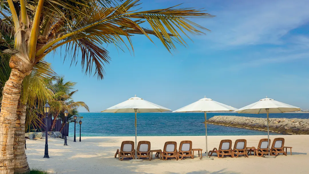 DoubleTree Hilton Marjan Island - Beach View