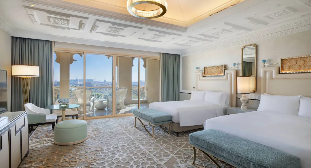 Two Queen Beds Premier Golf Course View Room - Twin Bed
