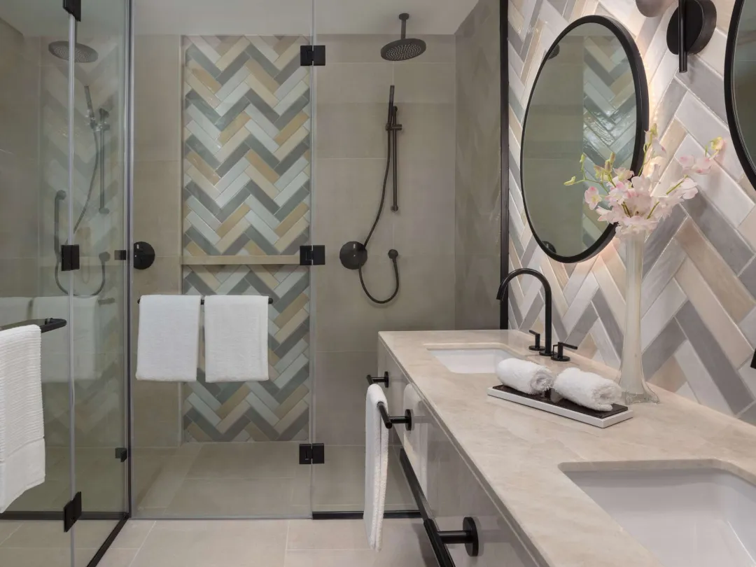 Luxury King Room with Garden View - Bathroom