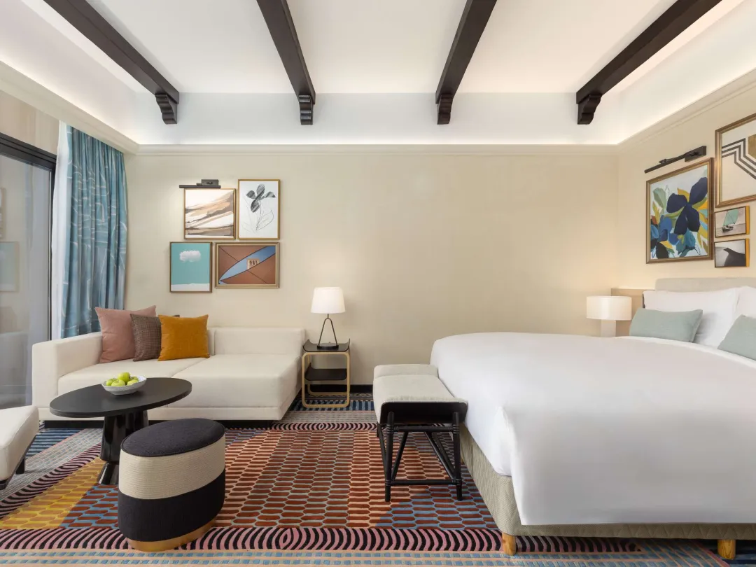 Luxury King Room with Garden View - Bedroom View