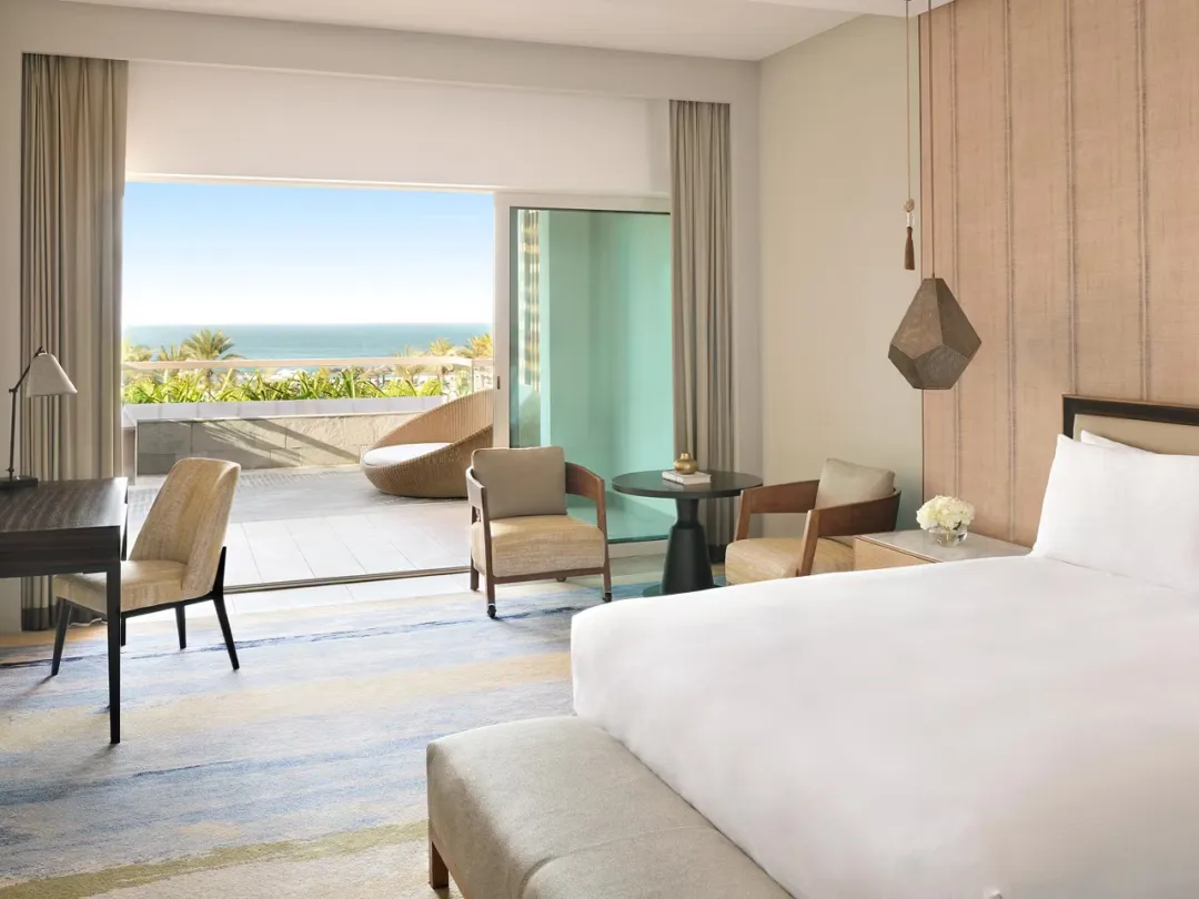 Classic Terrace Sea View Room - King Bed