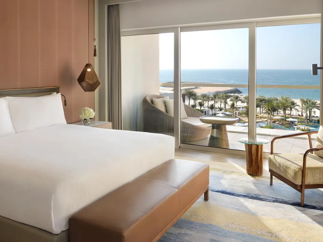 One Bedroom Club InterContinental Sea View Suite - Bedroom