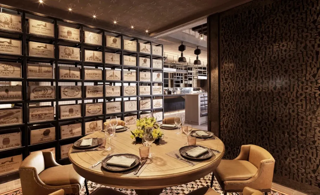 NoHo Bar & Grill Restaurant