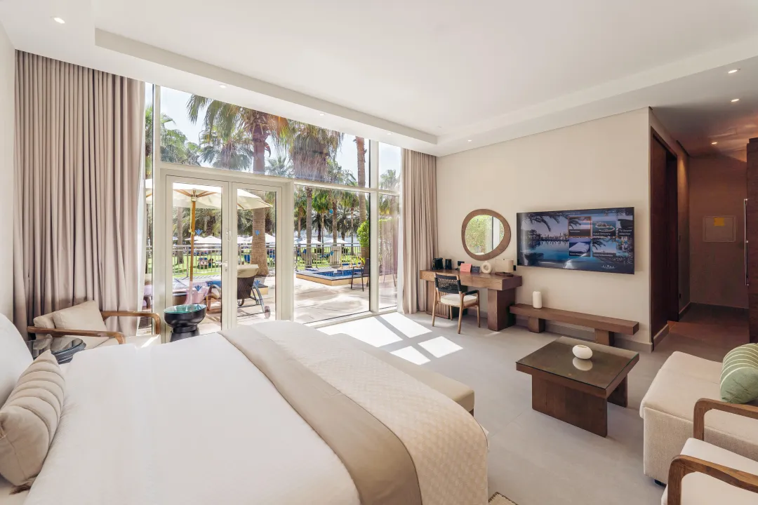 Wellness Room with Pool Access - Bedroom View
