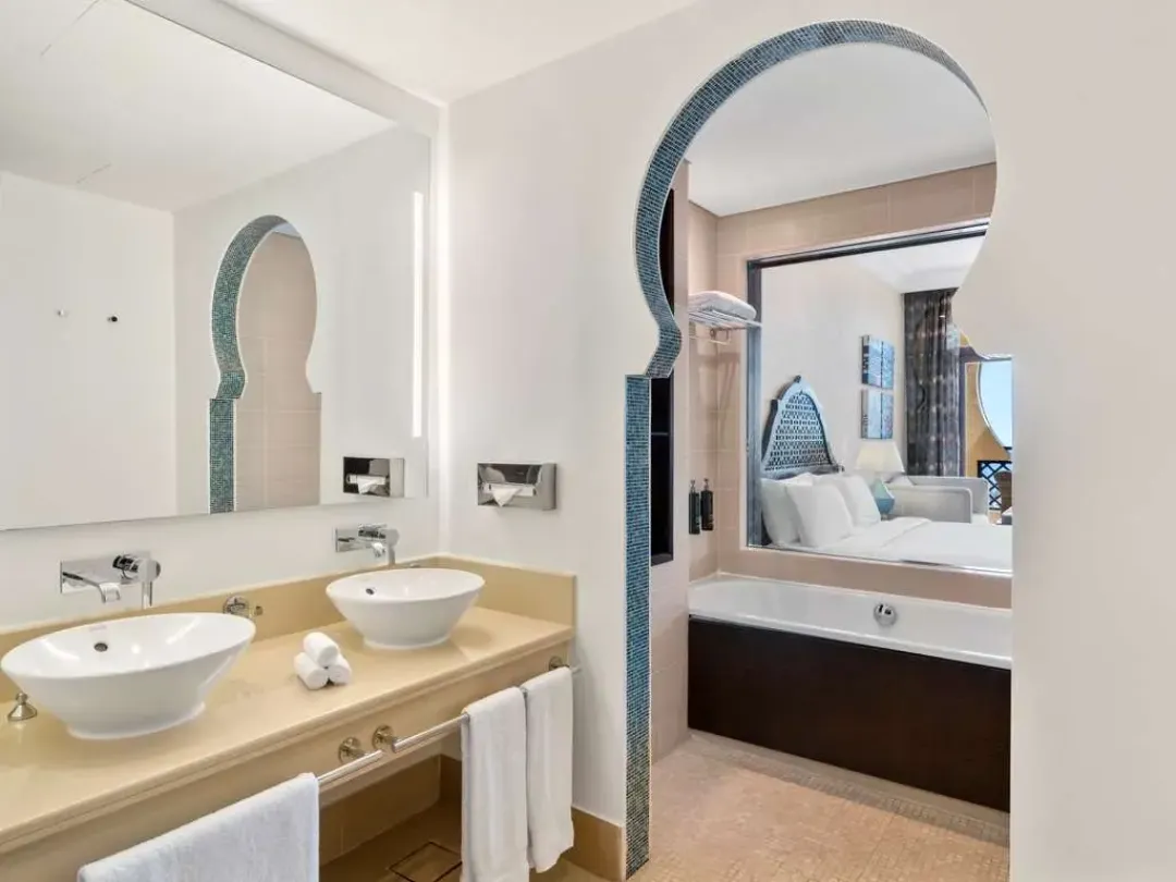 Premium Room Sea View - Bathroom