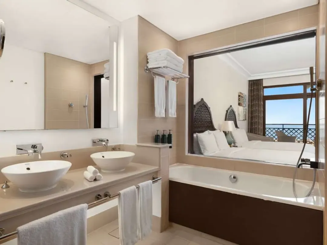 Family Room Sea View - Bathroom