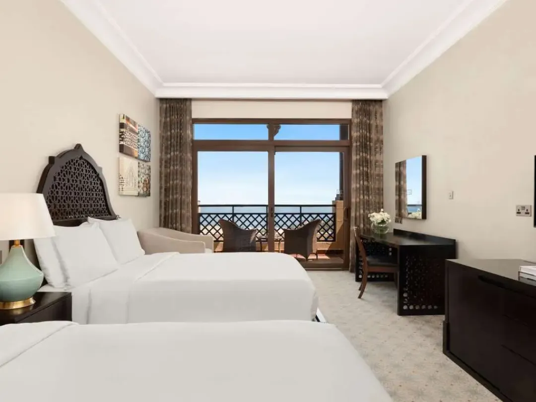 Family Room Sea View - Twin Bed with View