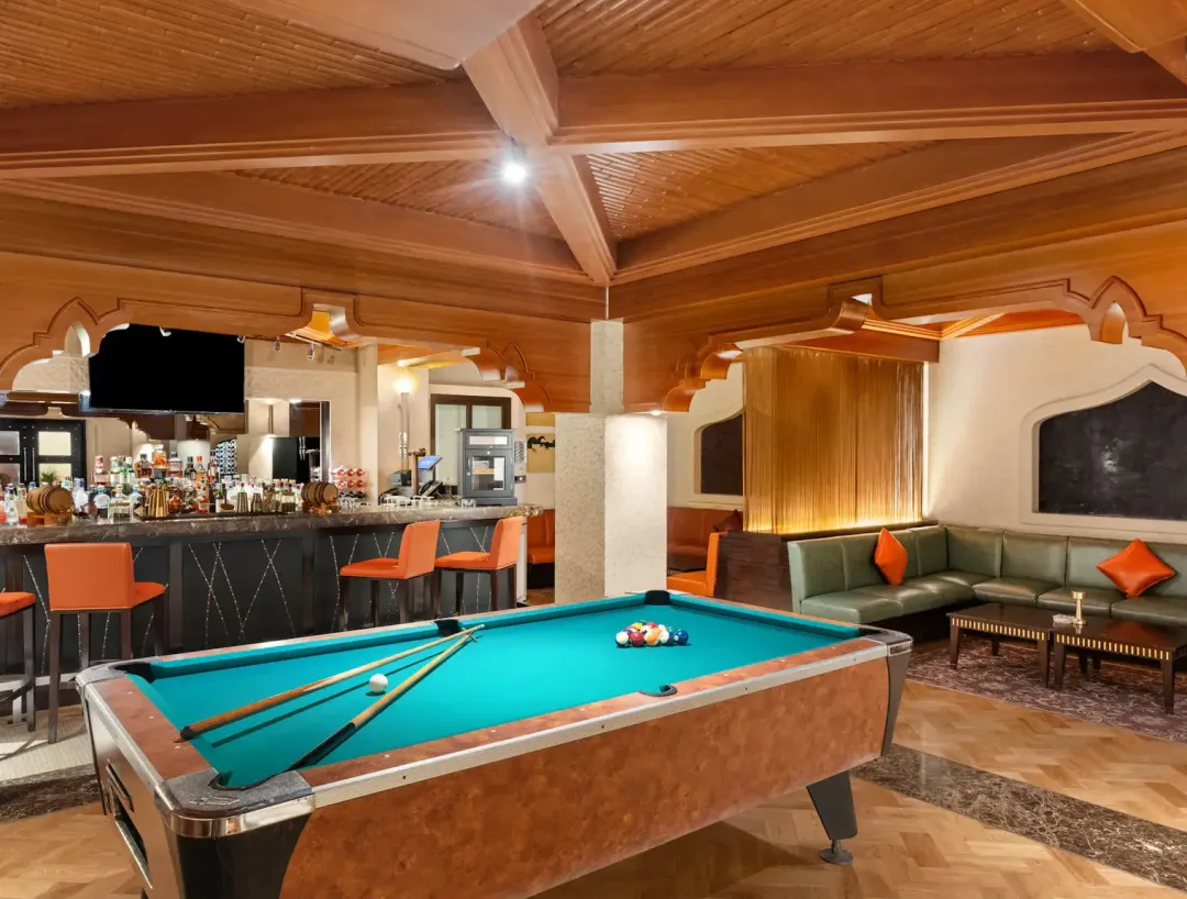 Rixos-Al-Mairid-La-Bodega