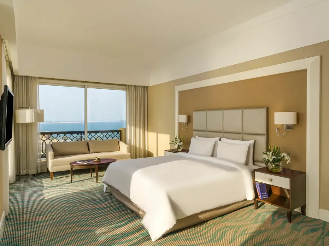 Premium Room Pool or Sea View - Bedroom