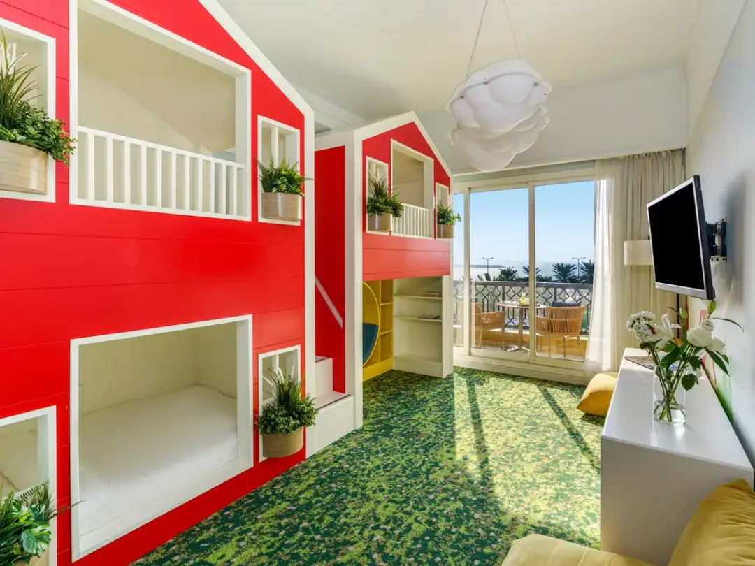 Kids Escape Family Suite - Kids Bedroom