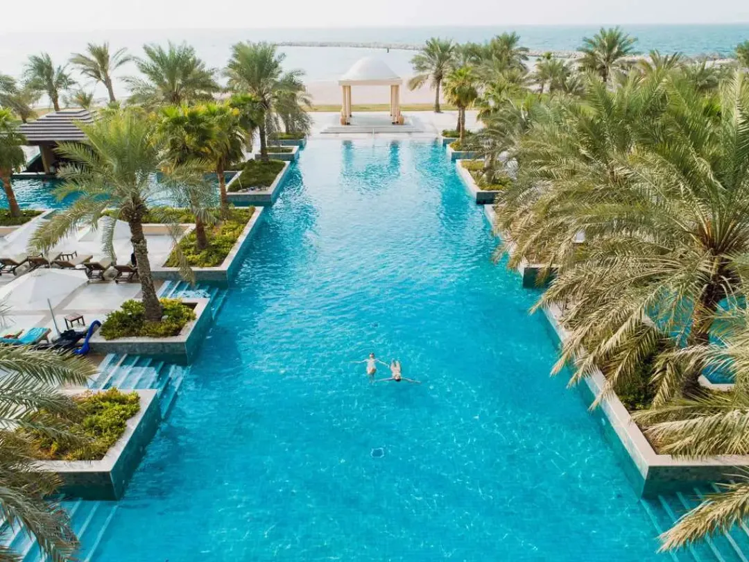 Rixos-Mairid-Ras-Al-Khaimah-Pool-Aerial-View