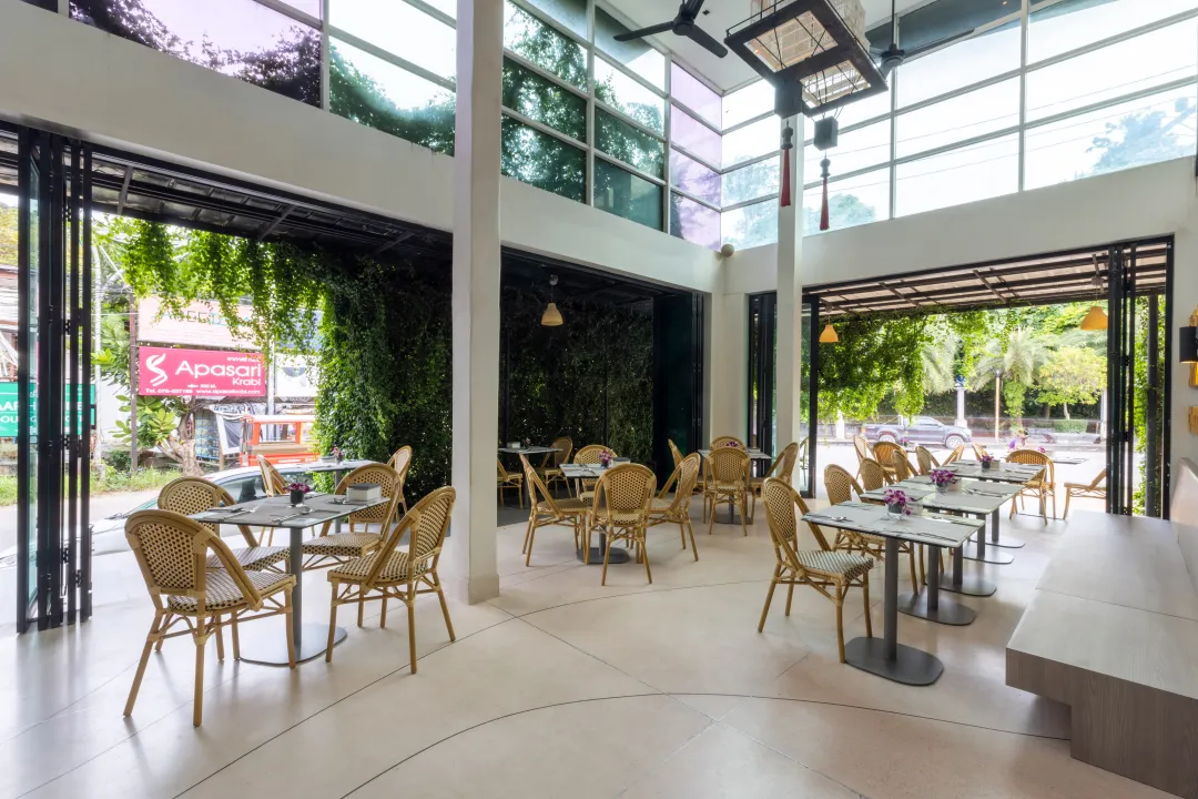 The Navinda Krabi Resort - Parsely and Basil Restaurant