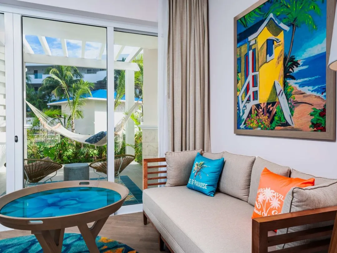 Island Oasis Suite- Seating Aeria