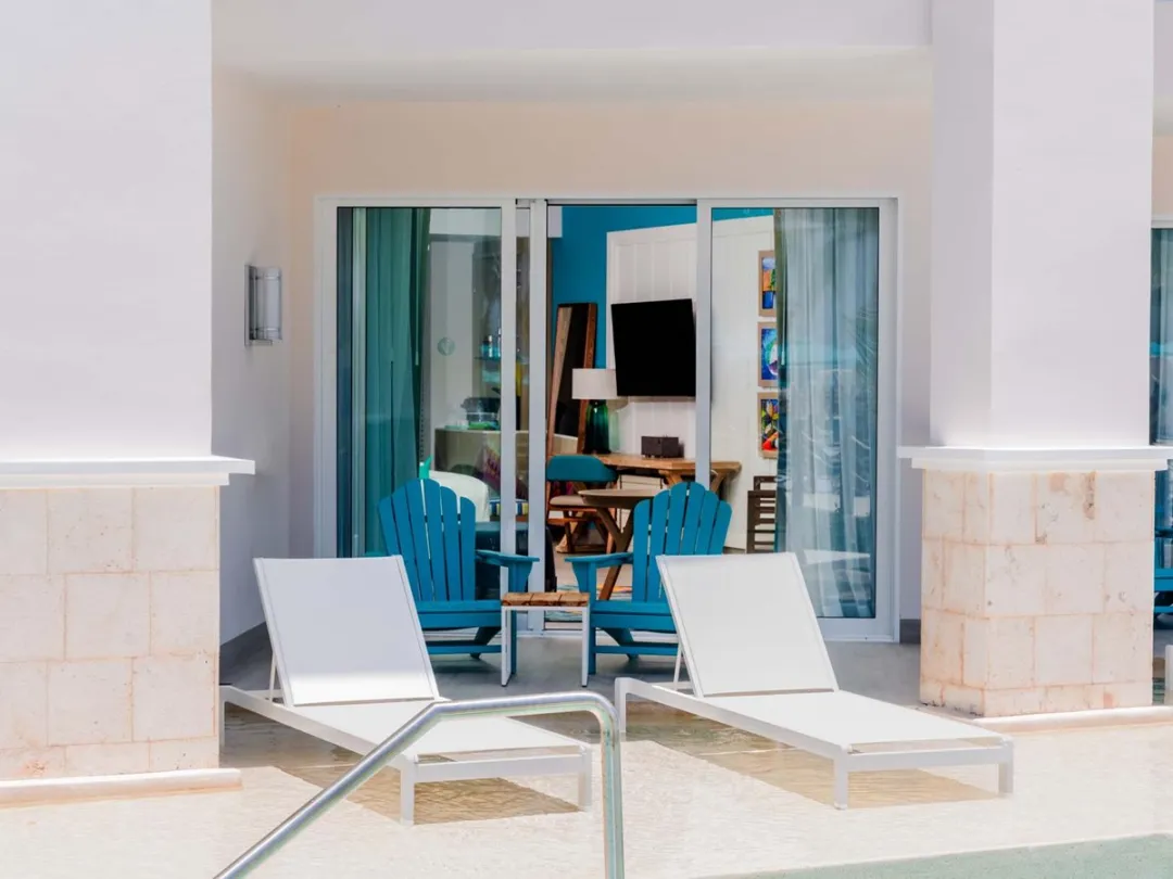 King Paradise Swim up Suite - Pool Lounge