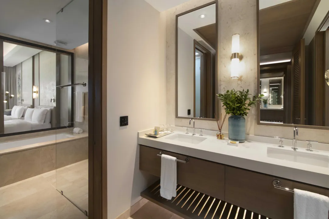 Premier Junior Suite Balcony - Bathroom